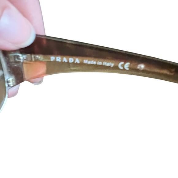 PRADA Unisex Oversized Aviator Sunglasses SPR 75G with Prada Sunglass Case - Picture 4 of 10